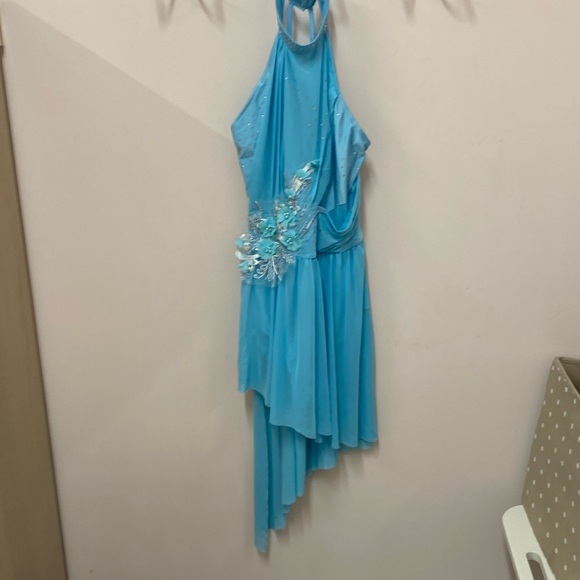 Womens Dance Costume Halter Neck Irregular Hem New w tags - Size Small Adult - Picture 2 of 7